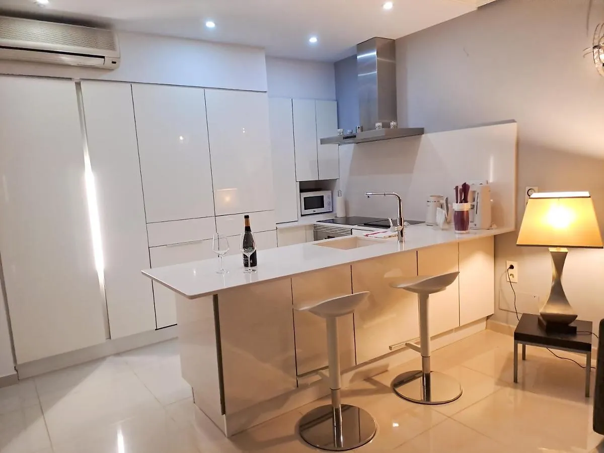 Modern Townhouse Ocean Front Villa Costa Adeje  0*, Costa Adeje (Tenerife)